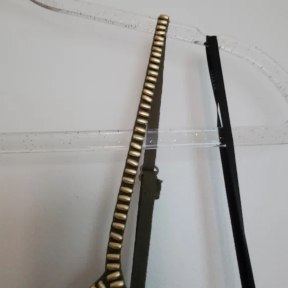 Jumpsuit with golden beads - Picture 8 of 9